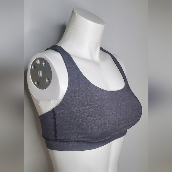 Lululemon Size 4 in Dark Gray Free To Be Sports Bra - Picture 3 of 7